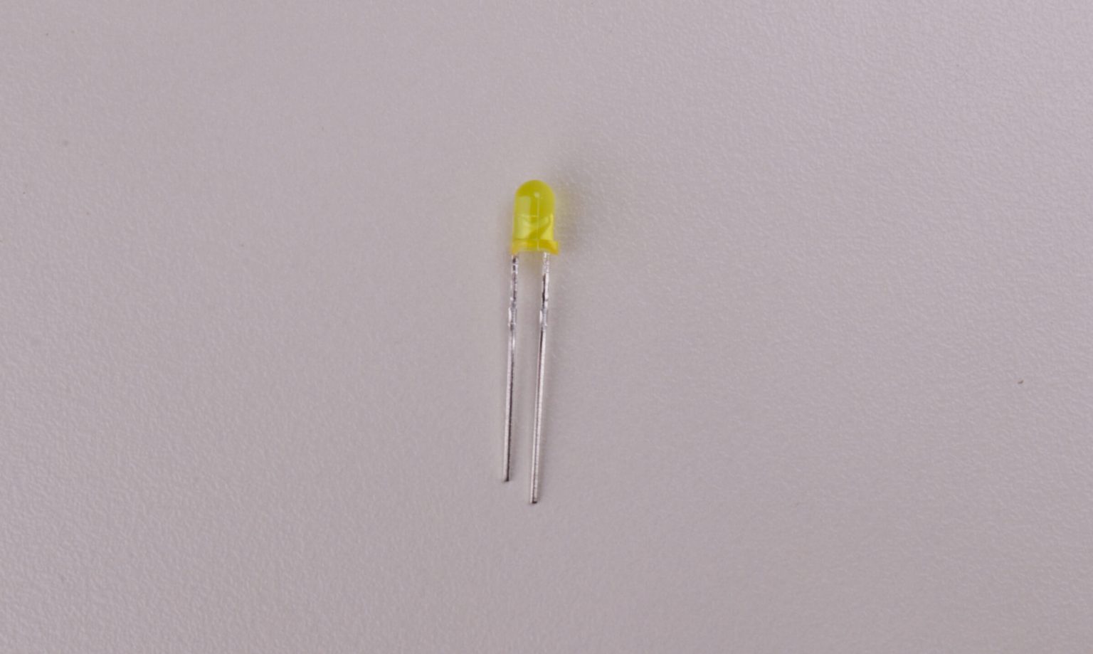 10x LED 3mm Pre-cablati 12V Arancione &ndash; Ampio Angolo Di Visione, Lunghezza 8 Pollici