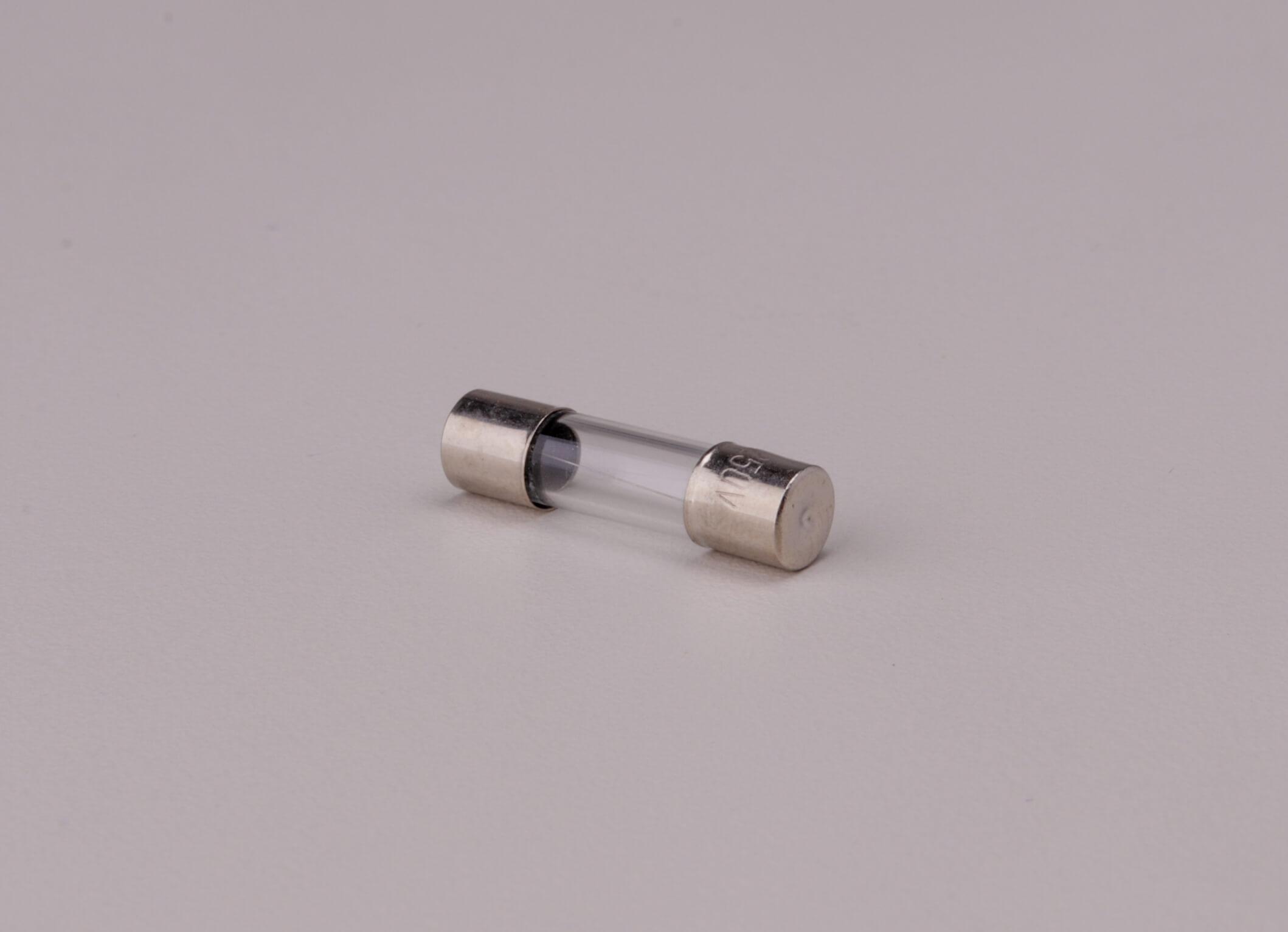 thumbnail image 2 of 5 Pack 0.25A 250V Fast Blow Ceramic Fuses – 5x20mm (3/16 X 3/4 Inch) F0.25AL250V 2 of 6